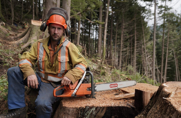 Chris Hersics in The Last Woodsmen
