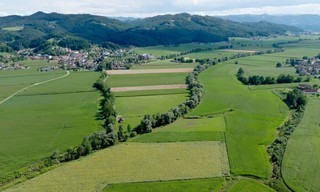 Zwischen Fels und Fluss
