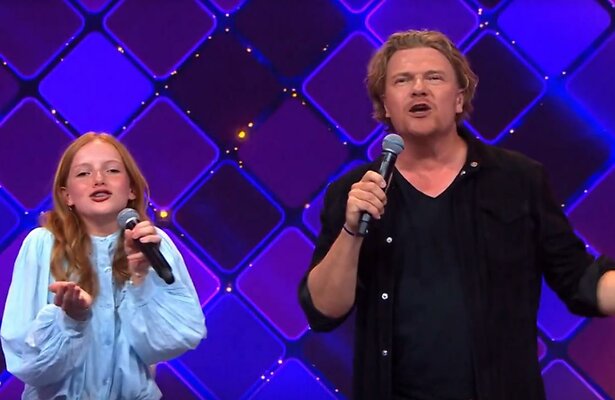 Cato en Bastiaan Ragas in DNA Singers