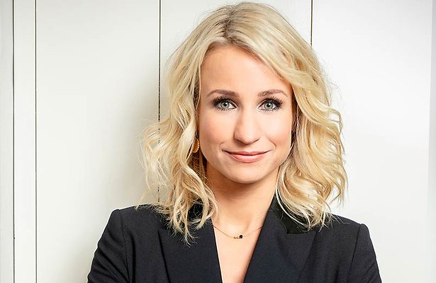 Dionne Stax