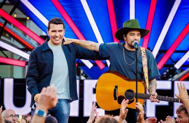 Jan Smit en Waylon tijdens Muziekfeest op het Plein