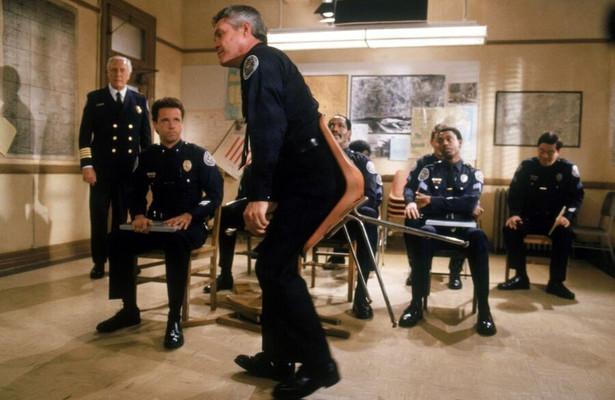 De castleden van Police Academy 6: Under Siege