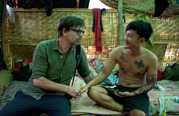 Ruben Terlou in Ruben en de Verborgen Strijd van Myanmar