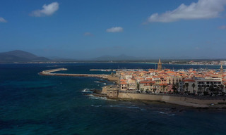 Sardinien - Traumstrände und schroffe Berge