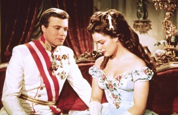 Karlheinz Böhm en Romy Schneider in Sissi - Die Junge Kaiserin