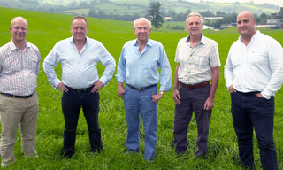 The Farmers' Country Showdown