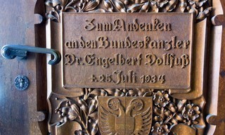 Zwischen Lüge und Wahrheit - Desinformation in Österreichs Geschichte