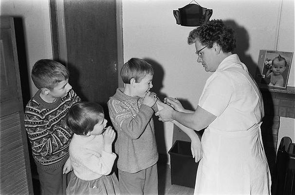 Vaccineren of niet vaccineren in Andere tijden