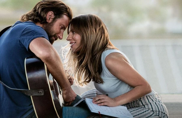 Bradley Cooper en Lady Gaga in A Star Is Born