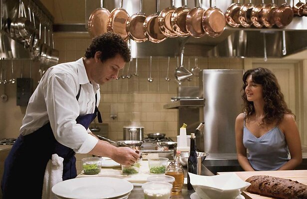 Adam Sandler en Paz Vega in Spanglish