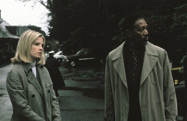 Monica Potter en Morgan Freeman in Along Came a Spider