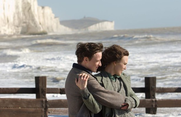 Keira Knightley en James McAvoy in Atonement