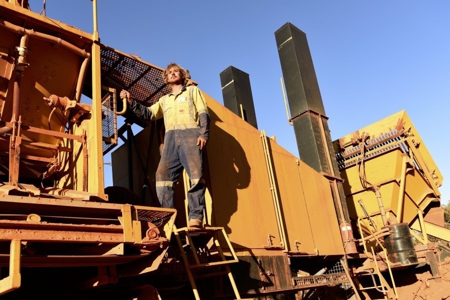 Aussie gold hunters