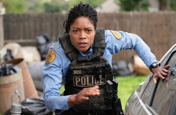 Naomie Harris als Alicia in Black and Blue