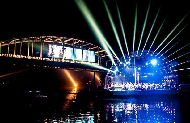 Sfeerafbeelding voor Bridge to Liberation