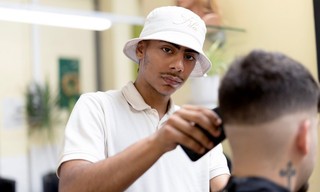 Back to the sytem - Vier Jugendliche lernen arbeiten