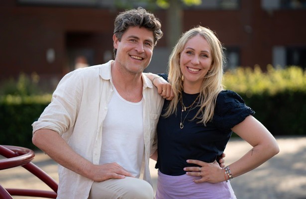 Koert-Jan de Bruijn en Saskia Weerstand voor Campingtijd