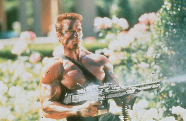 Arnold Schwarzenegger in Commando