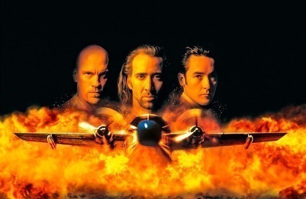 John Malkovich, Nicolas Cage en John Cusack in Con Air