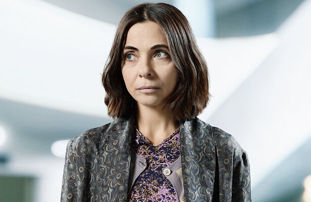 Georgina Verbaan als Linsie 