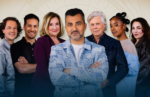 De deelnemers van De Meestergids met Özcan Akyol