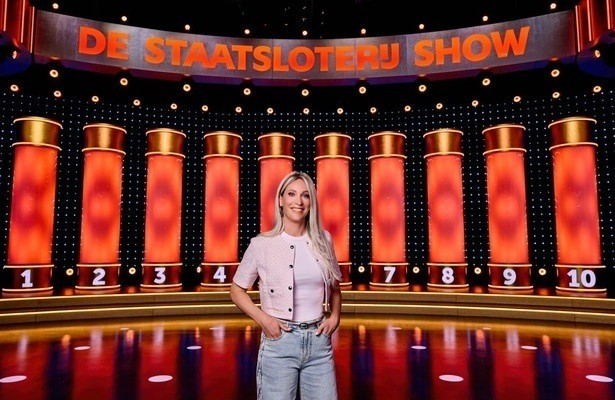 Hélène Hendriks voor De Staatsloterij Show