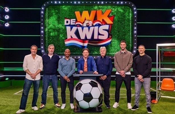 John van 't Schip en overige deelnemers De WK Kwis