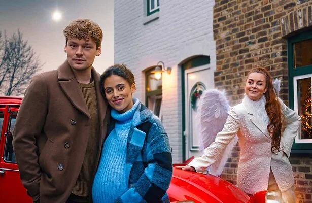 Soy Kroon, Sara Afiba en Kim-Lian van der Meij voor De Kerststal van Nederland