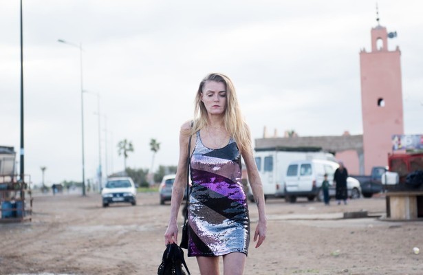 Vicky Knight als Jade in Dirty God