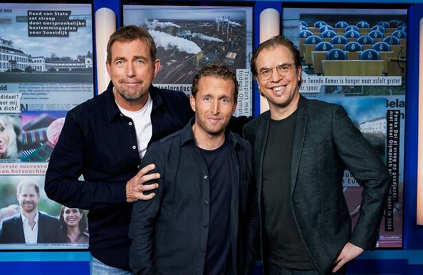 Harm Edens, Peter Pannekoek en Jan Jaap van der Wal voor Dit Was het Nieuws