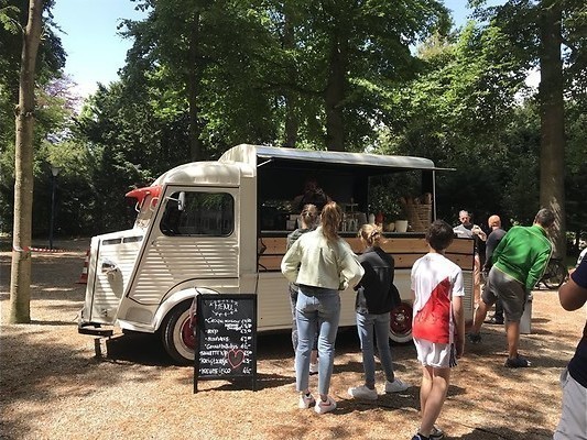 Roet in het eten