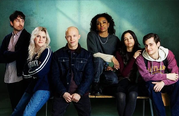 De cast van Fort Alpha