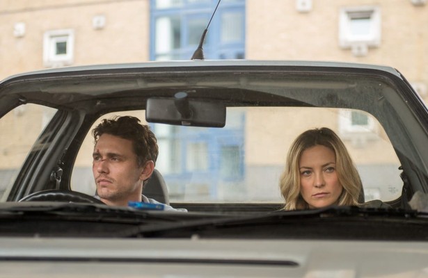 James Franco en Kate Hudson in Good People