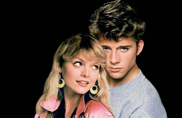 Michelle Pfeiffer en Maxwell Caulfield in Grease 2