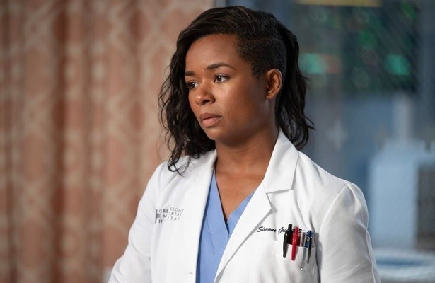Alexis Floyd als Dr. Simone Griffith in Grey's Anatomy