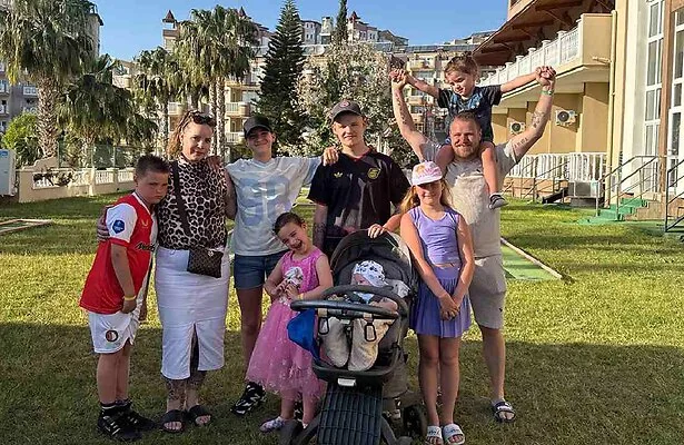 De familie Morlog in Grote Gezinnen, Grote Vakanties