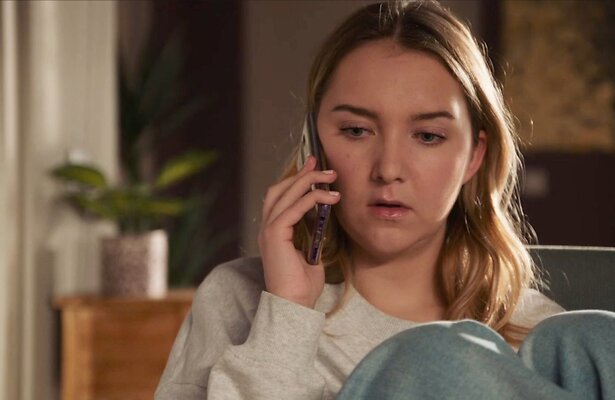 Noa Zwan als Demi in GTST