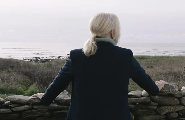 Monique van de Ven in Een Vrouw als Monique