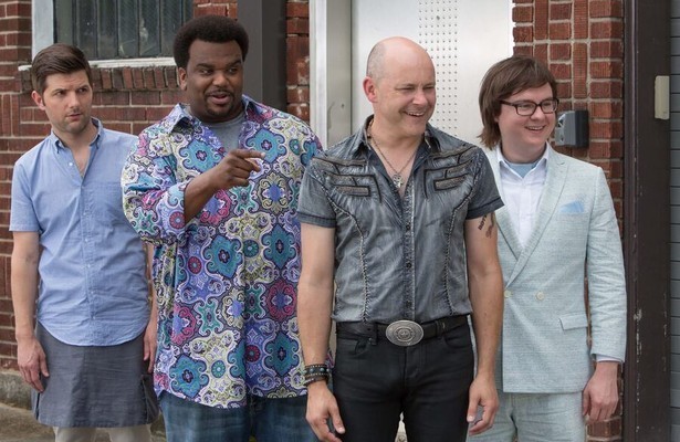 Hot Tub Time Machine 2