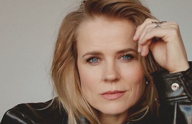 Ilse DeLange