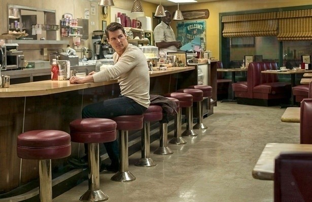 Tom Cruise in Jack Reacher: Never Go Back
