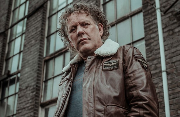 Kees van der Spek voor Oplichters Aangepakt