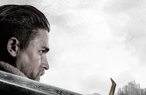 Charlie Hunnam in King Arthur: Legend of the Sword