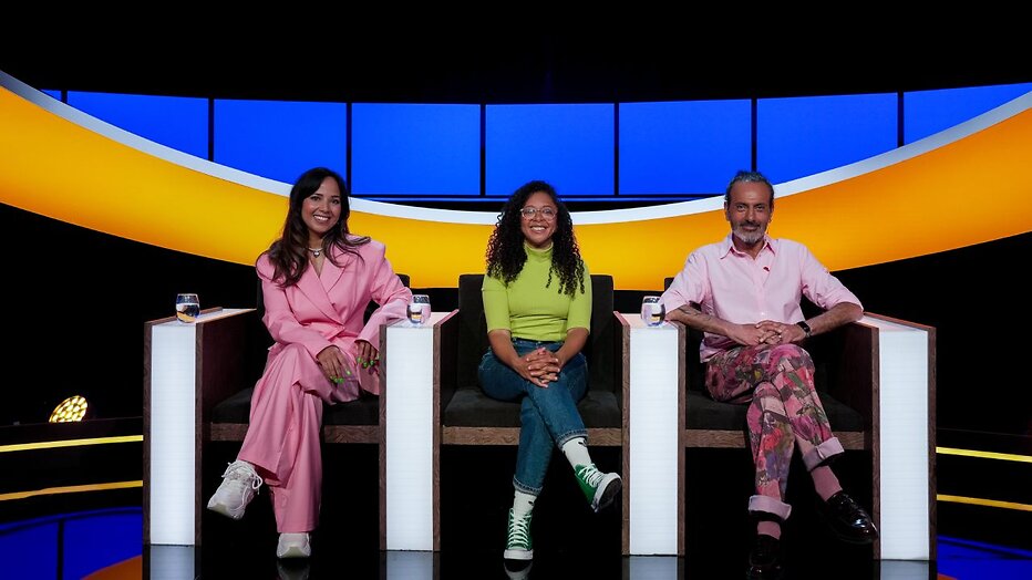 Kefah Allush, Wina Ricardo en Nienke van Dijk trappen het nieuwe seizoen van De Slimste Mens af