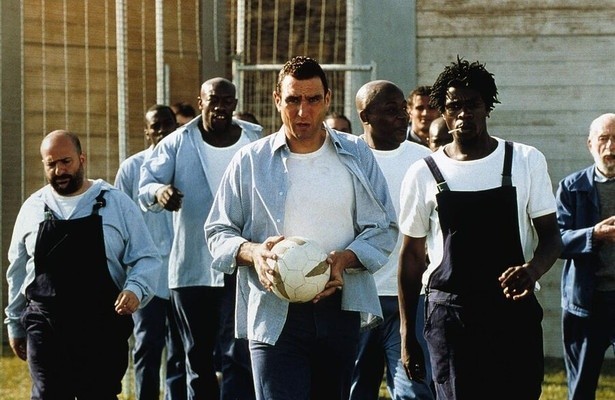 Vinnie Jones en overige acteurs Mean Machine