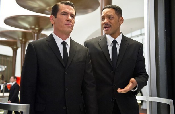 Will Smith en Josh Brolin in Men in Black 3