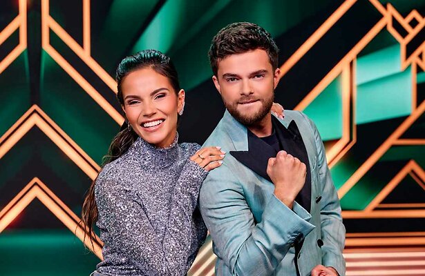 Monica Geuze en Buddy Vedder voor The Masked Singer