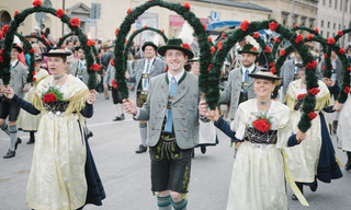 Oktoberfest Trachten- und Schützenzug 2026