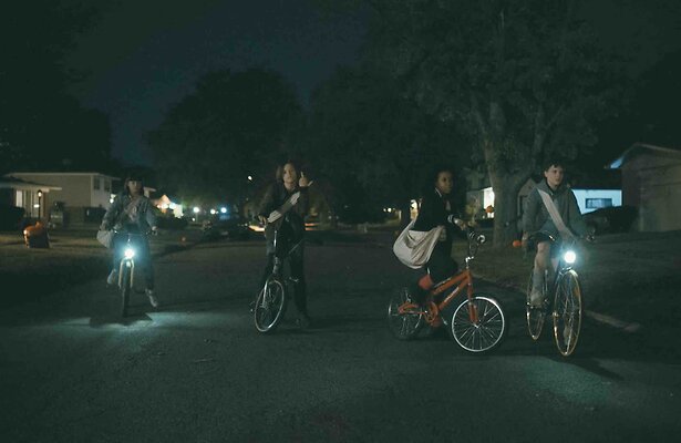 Paper Girls