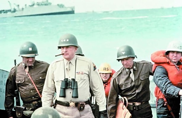 George C. Scott met overige acteurs Patton